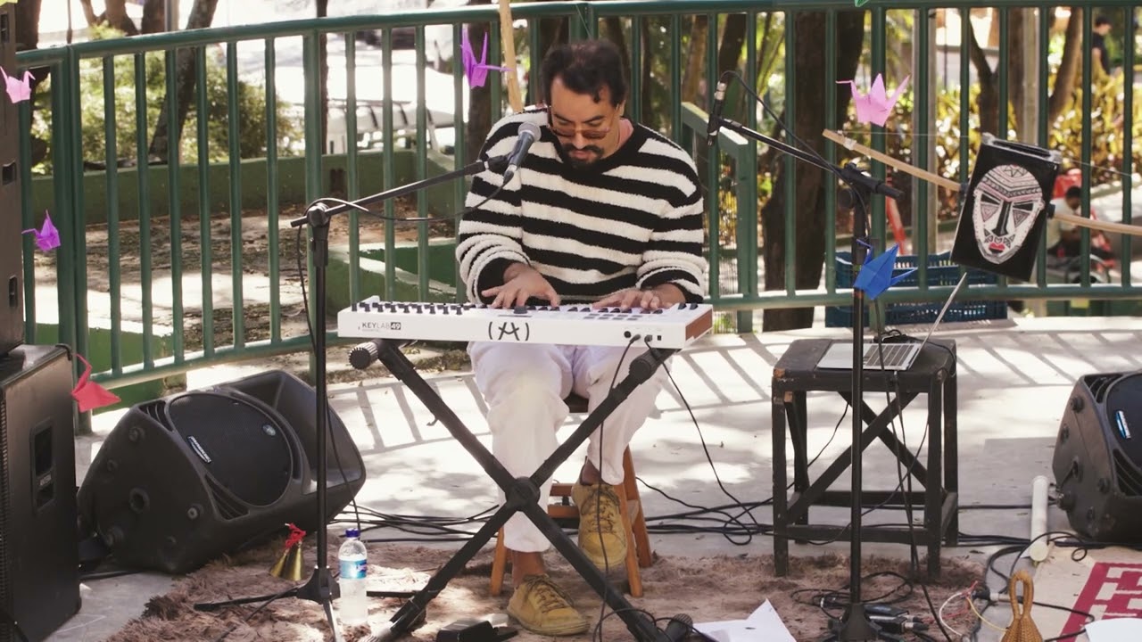 Johnny Herno e Rafael Martine teclas e percuss&atilde;o  ,piano 