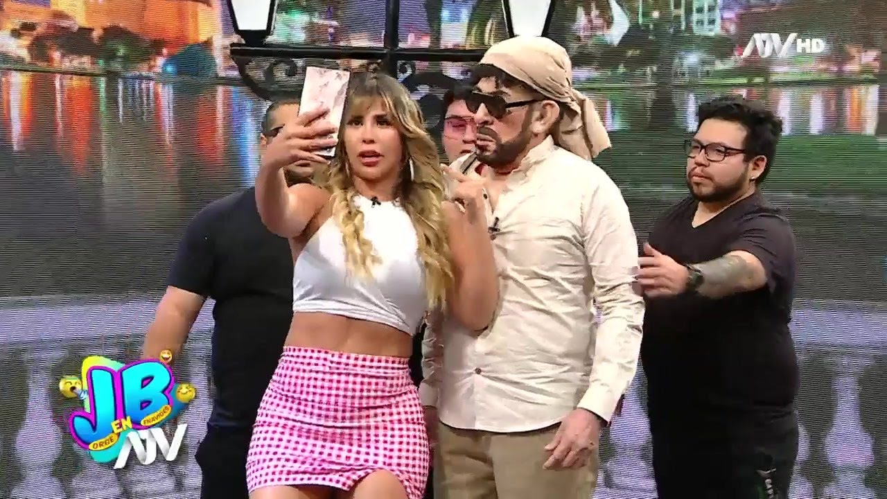 La vez que 'Bad Bunny' lanzó el celular de su fan al fiel estilo de JB en ATV