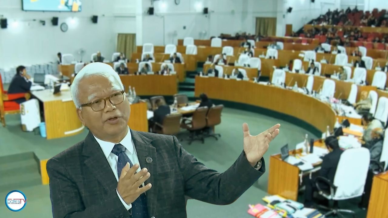 KHLEM DA ÏOH SHI KLAT KUMNO UN LAIT BAN KREN, SHAID RKHIE KI MLA,