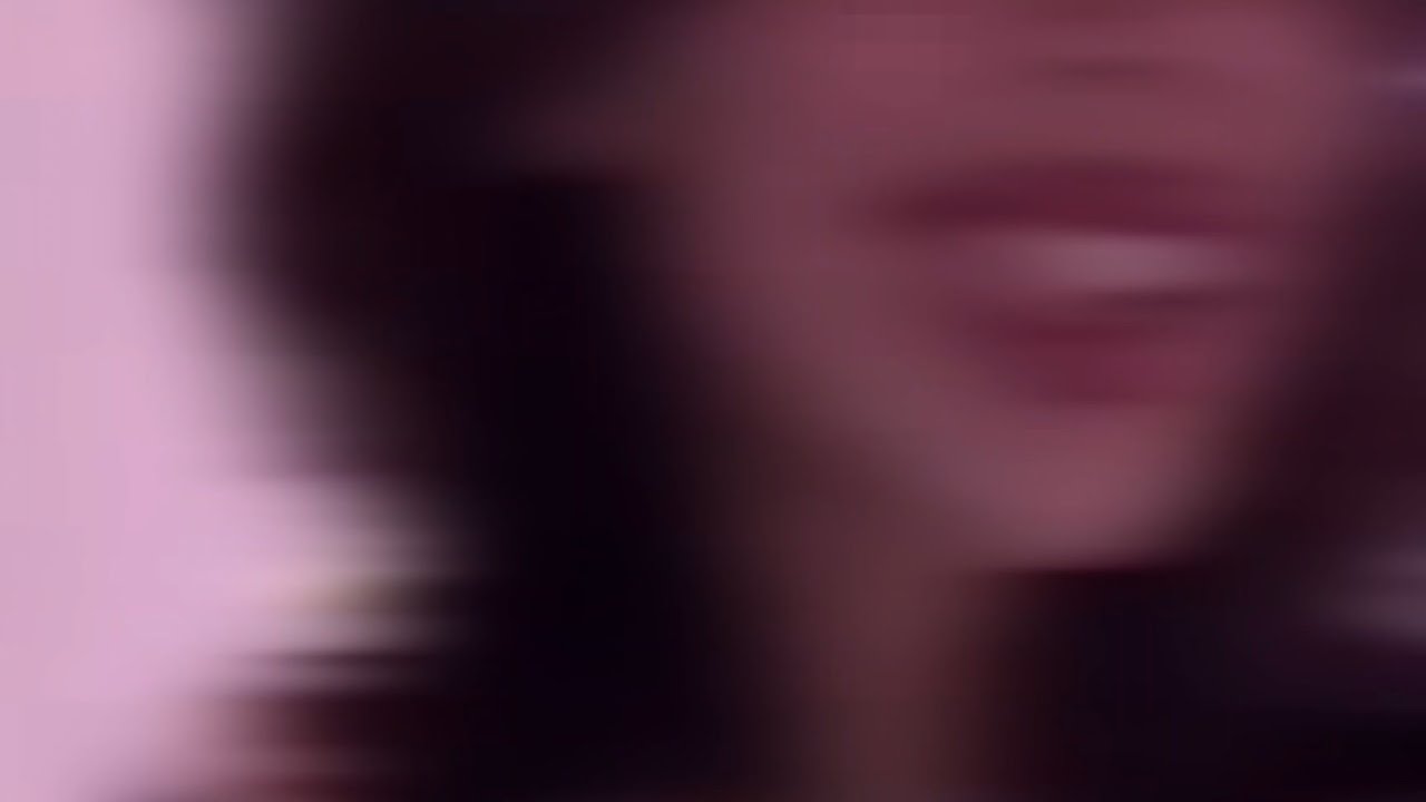 She walks in slowly | (Official Lyrics Video)