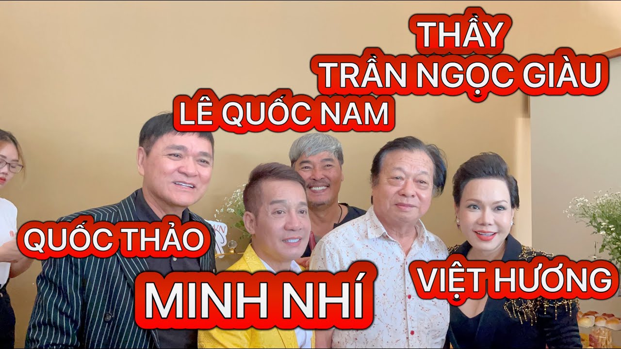 Minh Nhí lu bu chạy đón khách ngày khai trương Sân Khấu Trương Hùng Minh | Nghệ sĩ Minh Nhí