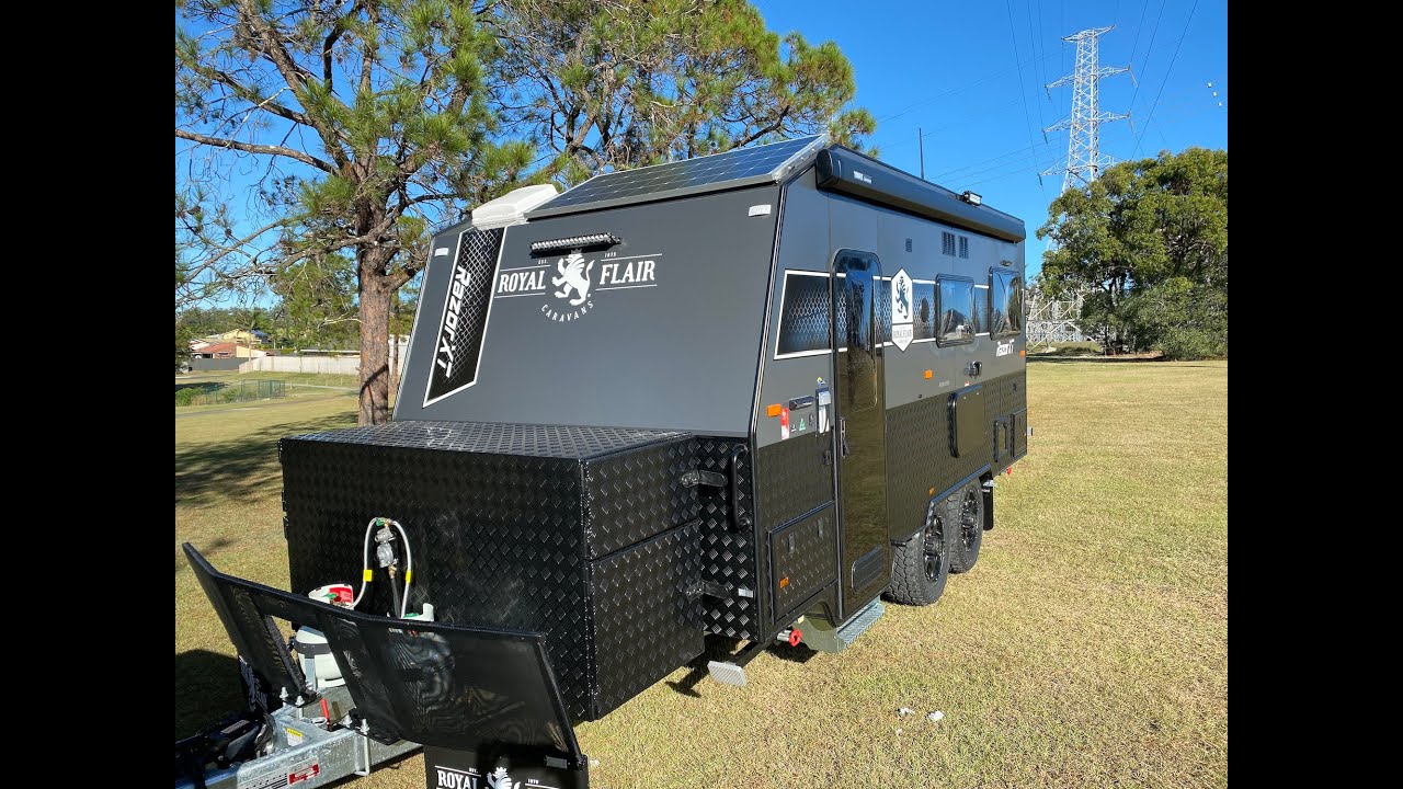 2020 Royal Flair Razor XT 16'6