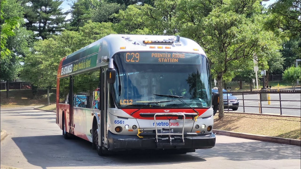 WMATA Metrobus 2010 New Flyer DE40LFA #6561 Route C29