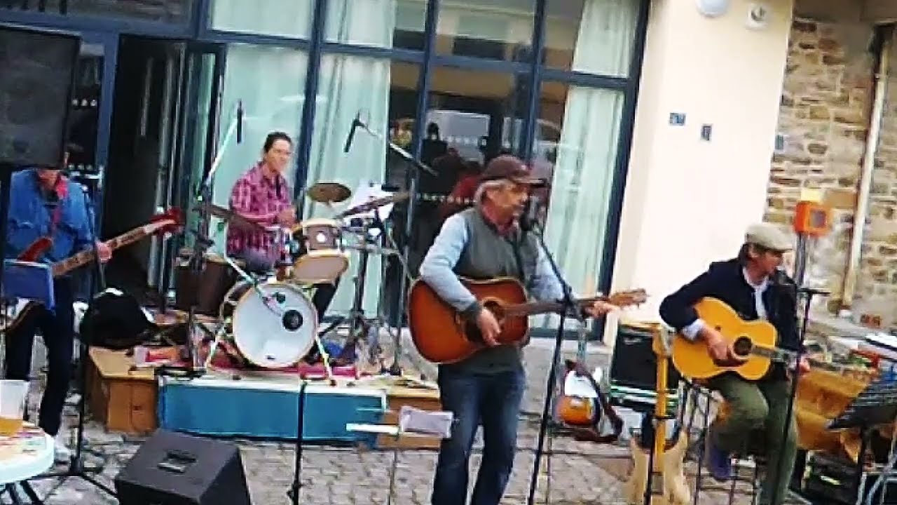 Les Gratteux de Guitares en Concert à L' Éclusière