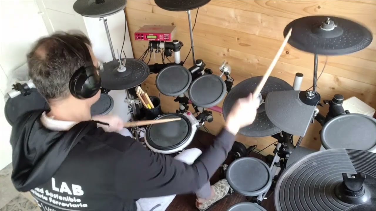 Guns N' Roses - Buick Makine /Big Dumb Sex. Drum cover