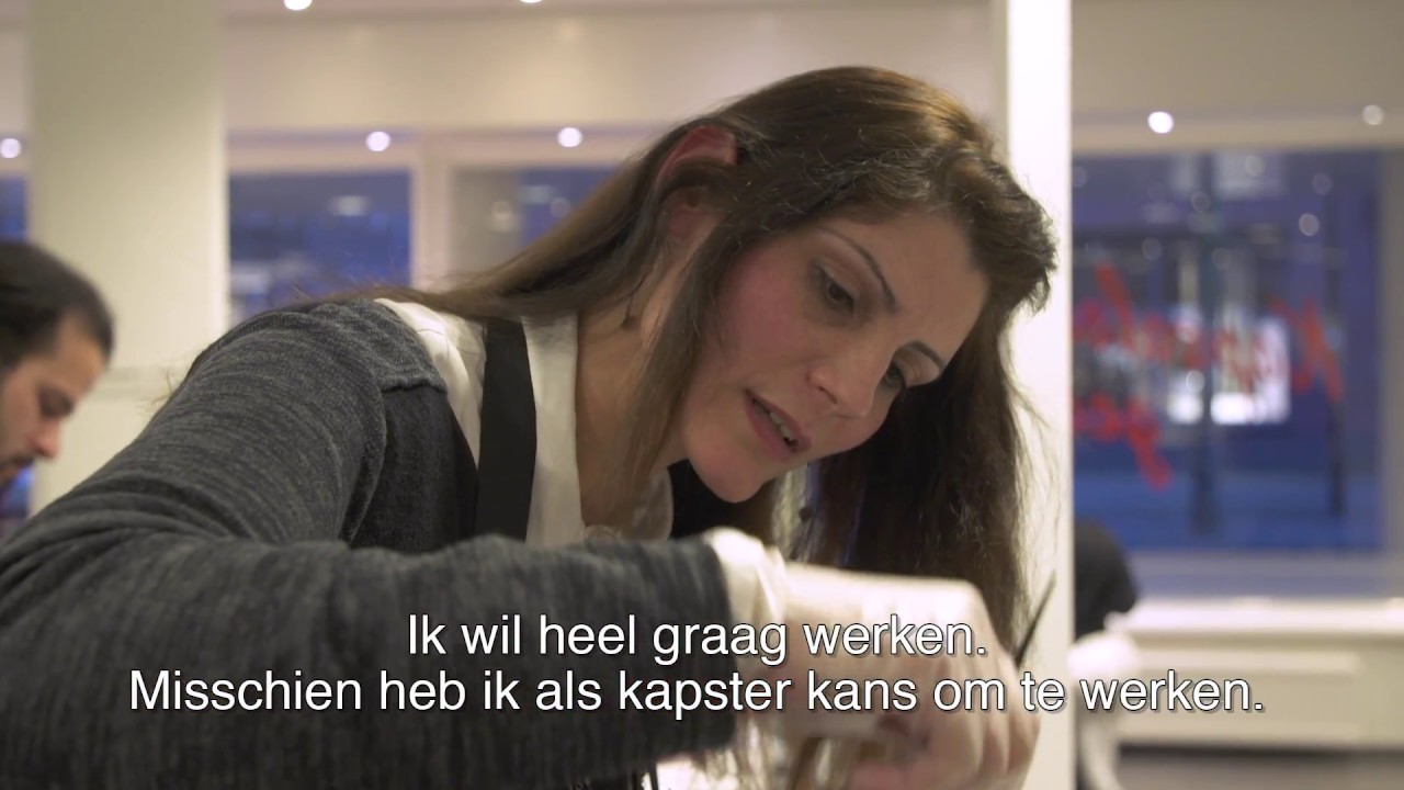 Kappersopleiding voor vluchtelingen: ‘Ik wil heel graag aan het werk’