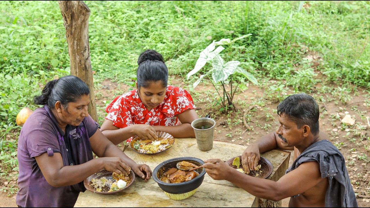 The Taste of Homemade Mango Curry - So very  Good / village home #village #mango #recipe