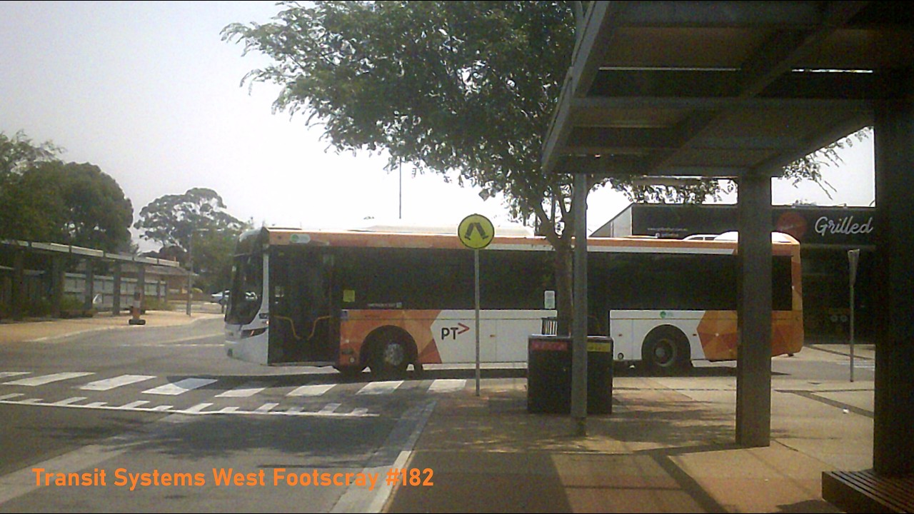 Transit Systems Melton #182 (MAN 19.320, Volgren Optimus) - route 456
