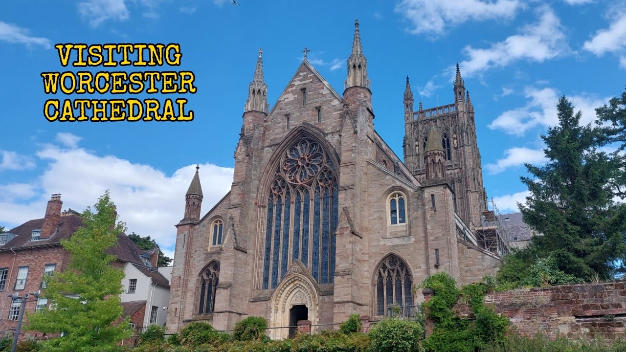 Visiting Worcester Cathedral (UK)