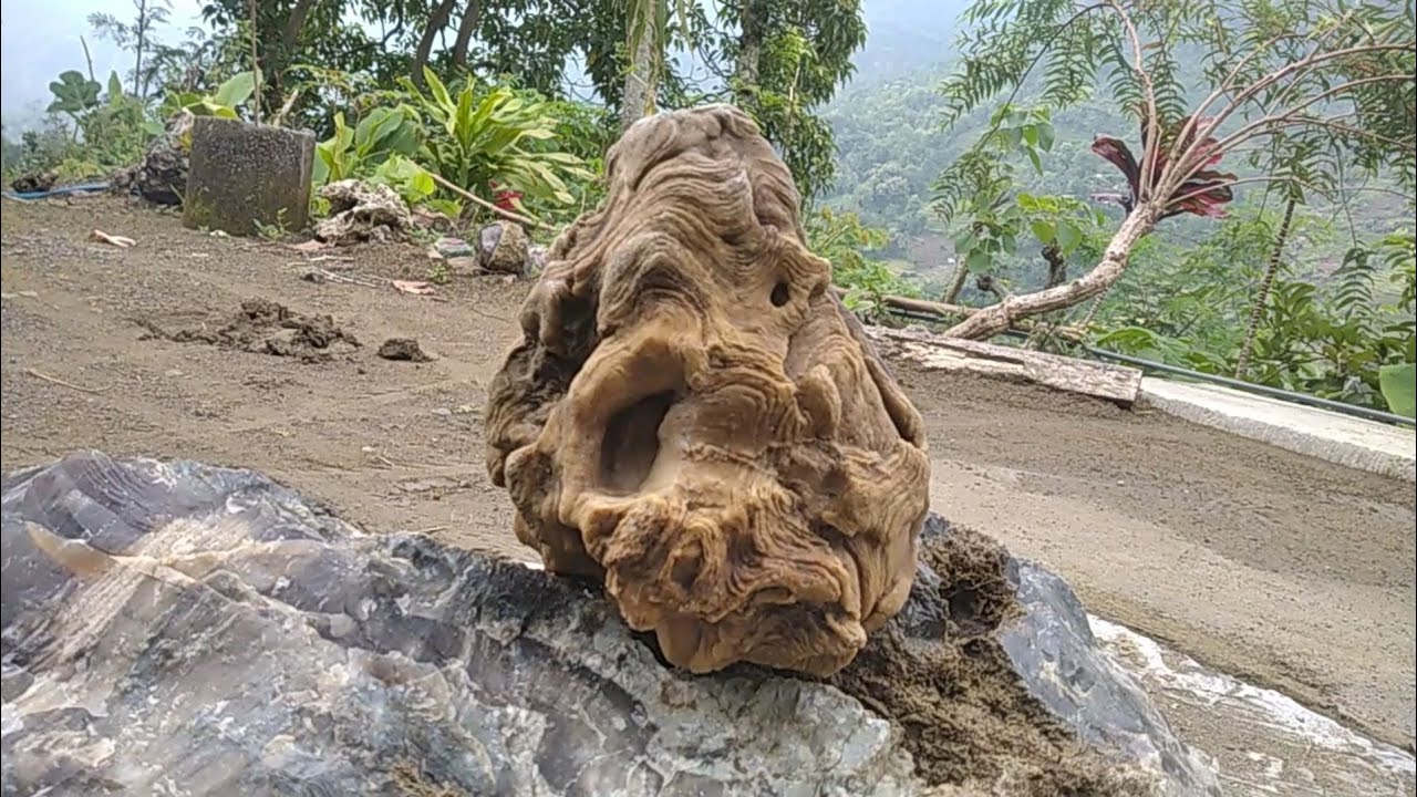 BATU SEKIS  CANTIK @batumotif.muliya