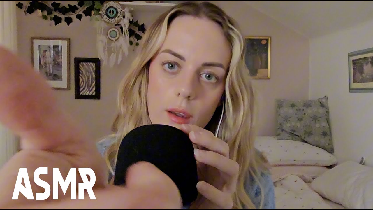 ASMR ✧ mic scratching, foam cover tapping, wet mouth sounds, visual triggers w/ hand movements
