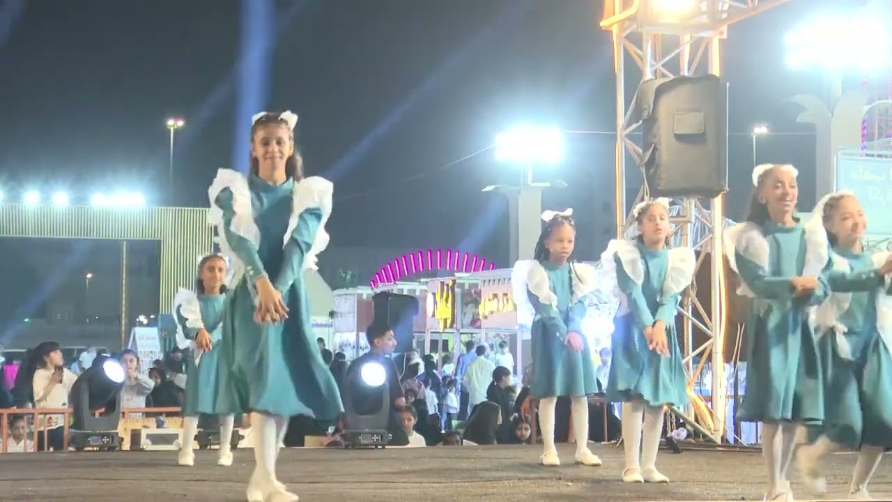 استعراض نشيد مدينة جدة