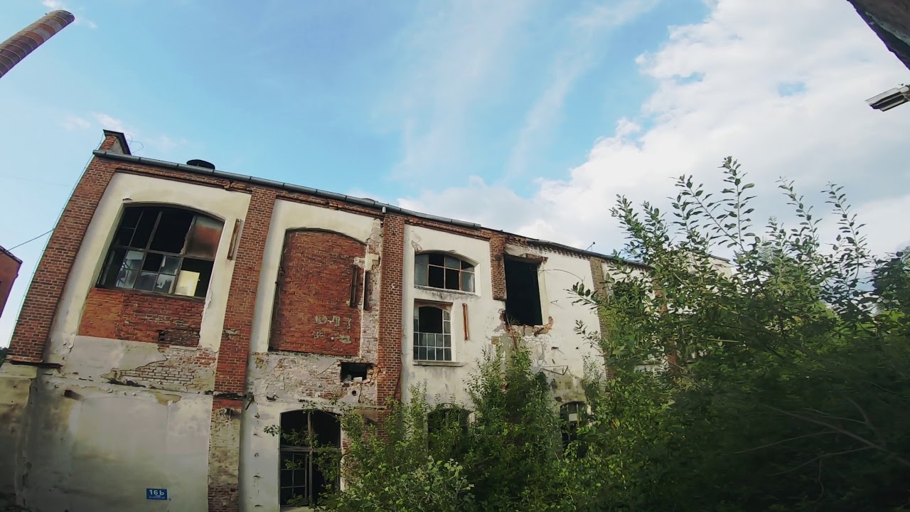 Urb-FPV-ex in Wroclaw, Poland with manual mode on DJI FPV Drone