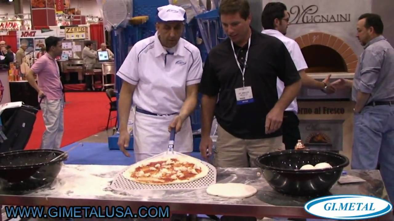 Las Vegas 2010 Pizza Expo, clip #9
