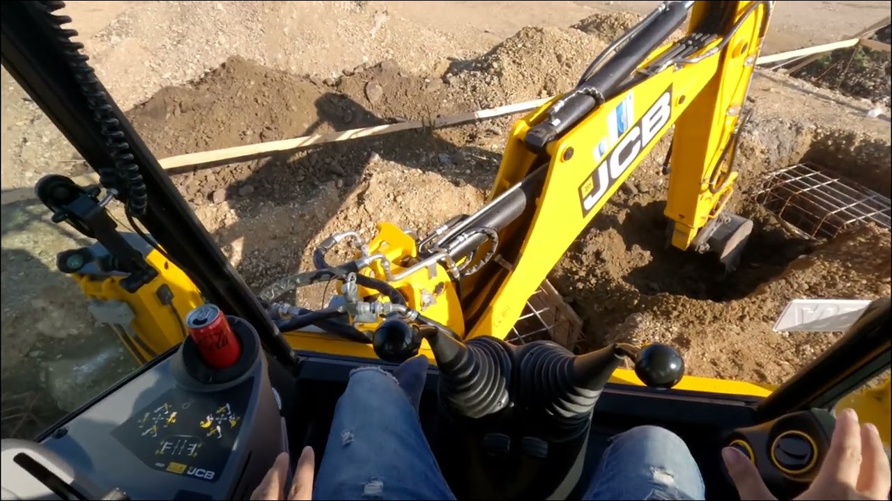 CE AM GĂSIT IN PĂMÂNT DUPĂ CE AM SĂPAT UN ȘANȚ!😱 JCB 3CX