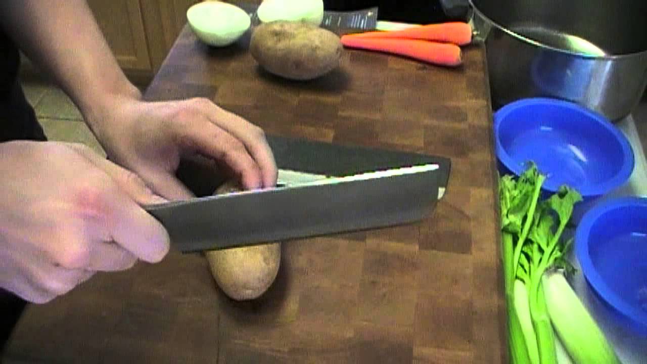 Masakage Nakiri Review (2 knives)