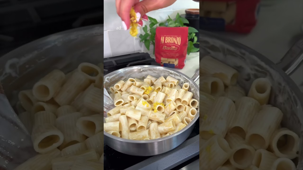 Looking for the easiest way to up your pasta game at home? The answer is @barillaus Al Bronzo Pasta!