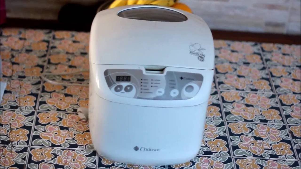 Pão na máquina de pão , e dicas para seu pão dar certo e ficar macio!!!