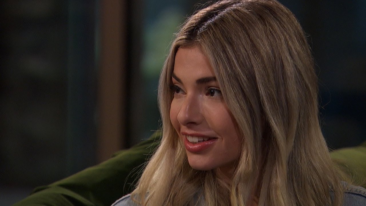 Kit Is Falling in Love with Matt - The Bachelor