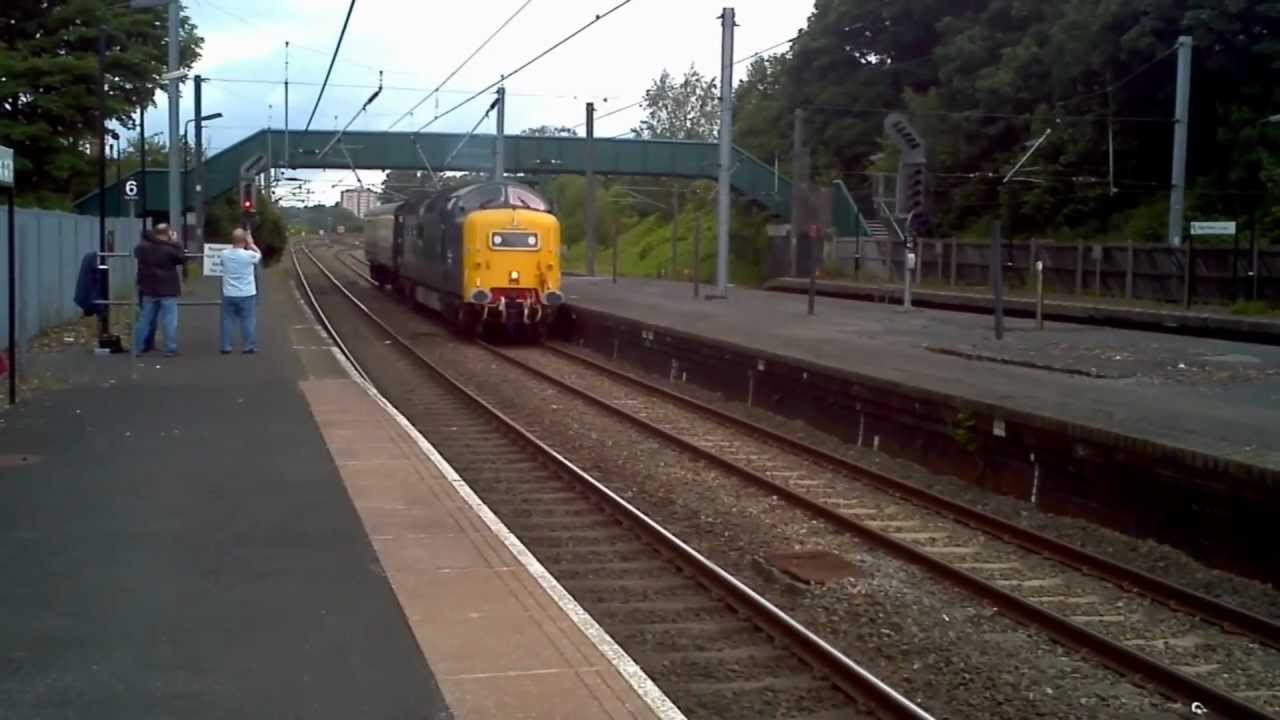 (HD) 55022 + 6029 Support Coach arrives at Kings Norton Station with a tone 19.06.2012