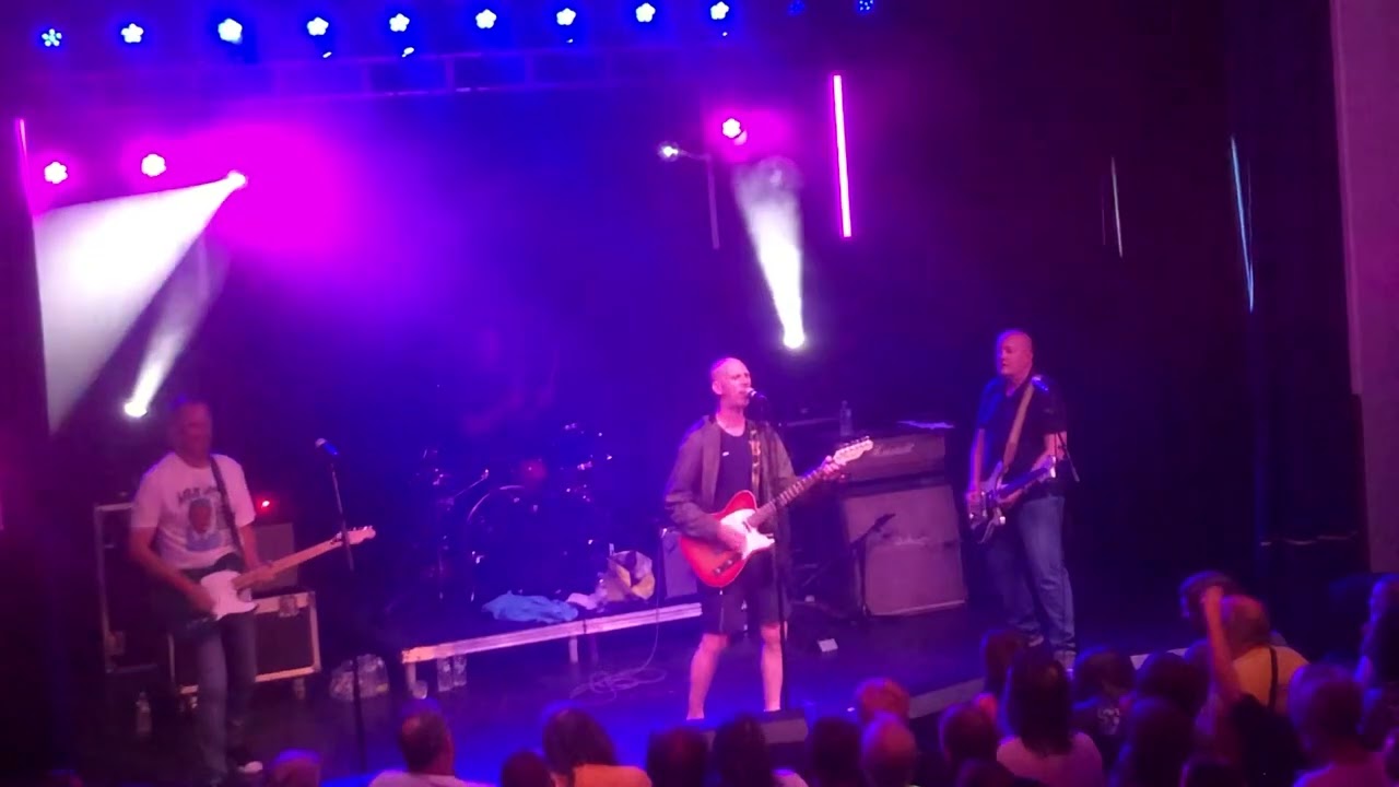 Half Man Half Biscuit “Sealclubbing” @ Llangollen Fringe 12/07/23