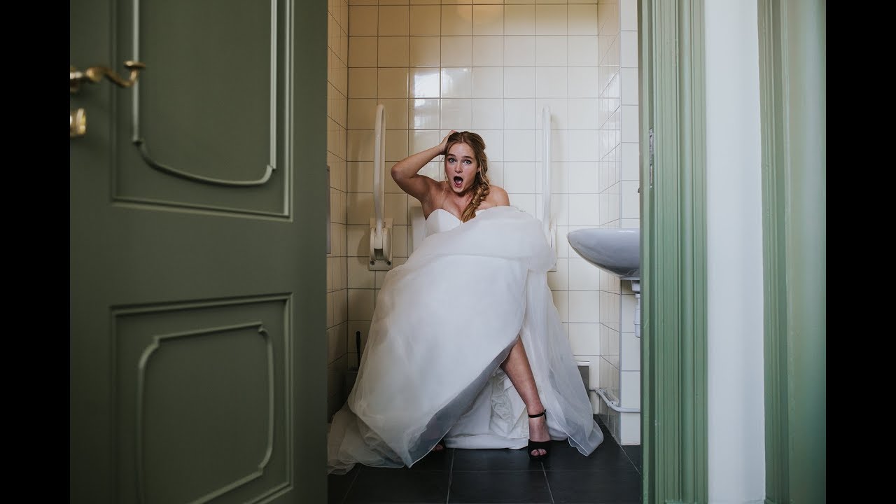 Hoe ga je naar de wc in je trouwjurk?