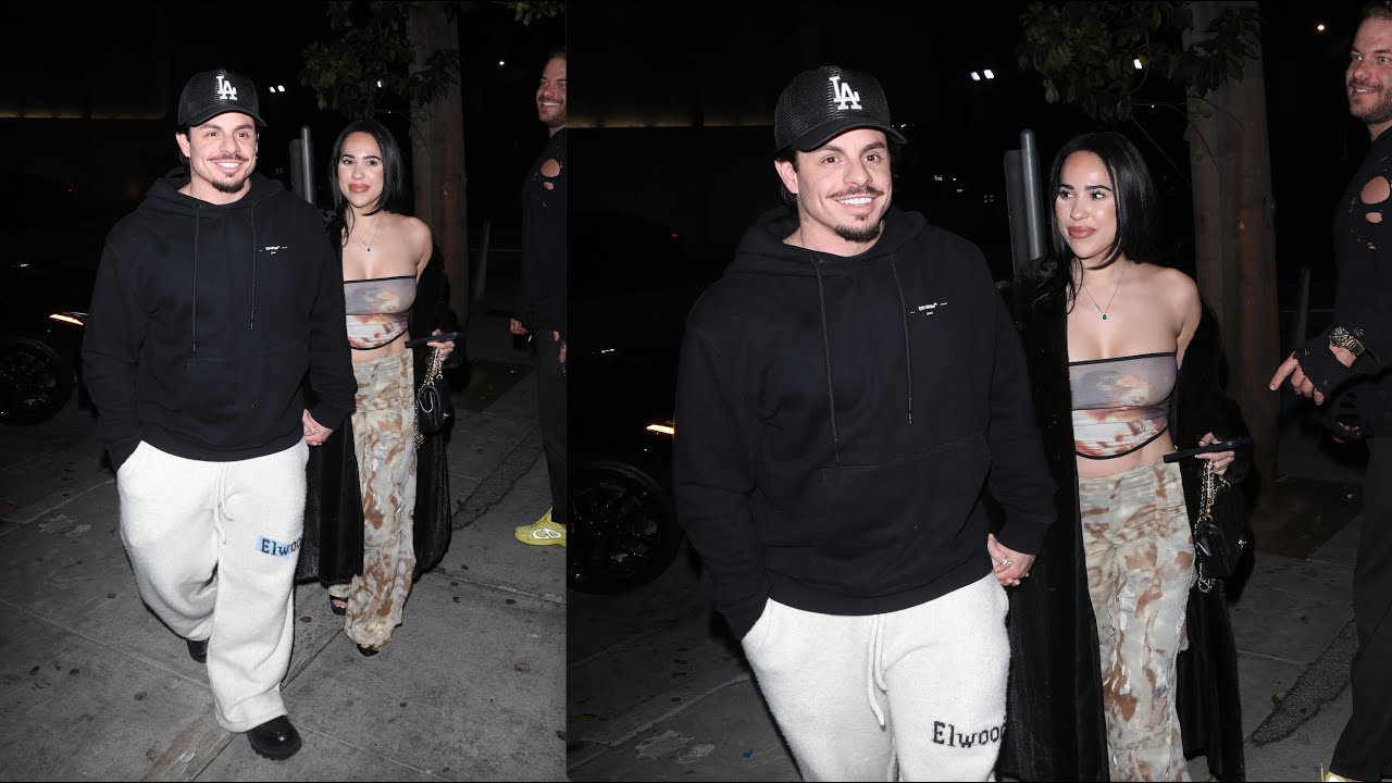 Jennifer Lopez's Ex Casper Smart Heads to Craig's Restaurant For Dinner With His Girlfriend!