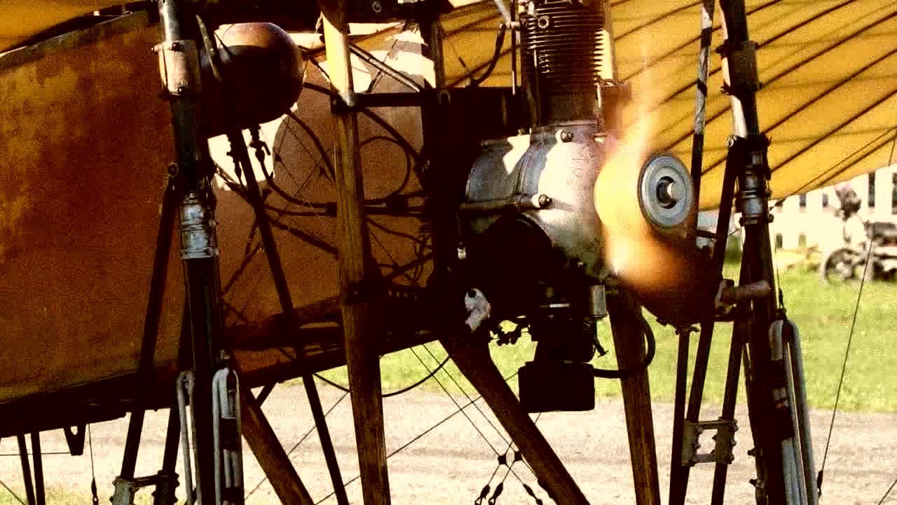 Oldest airplane in the world still flying