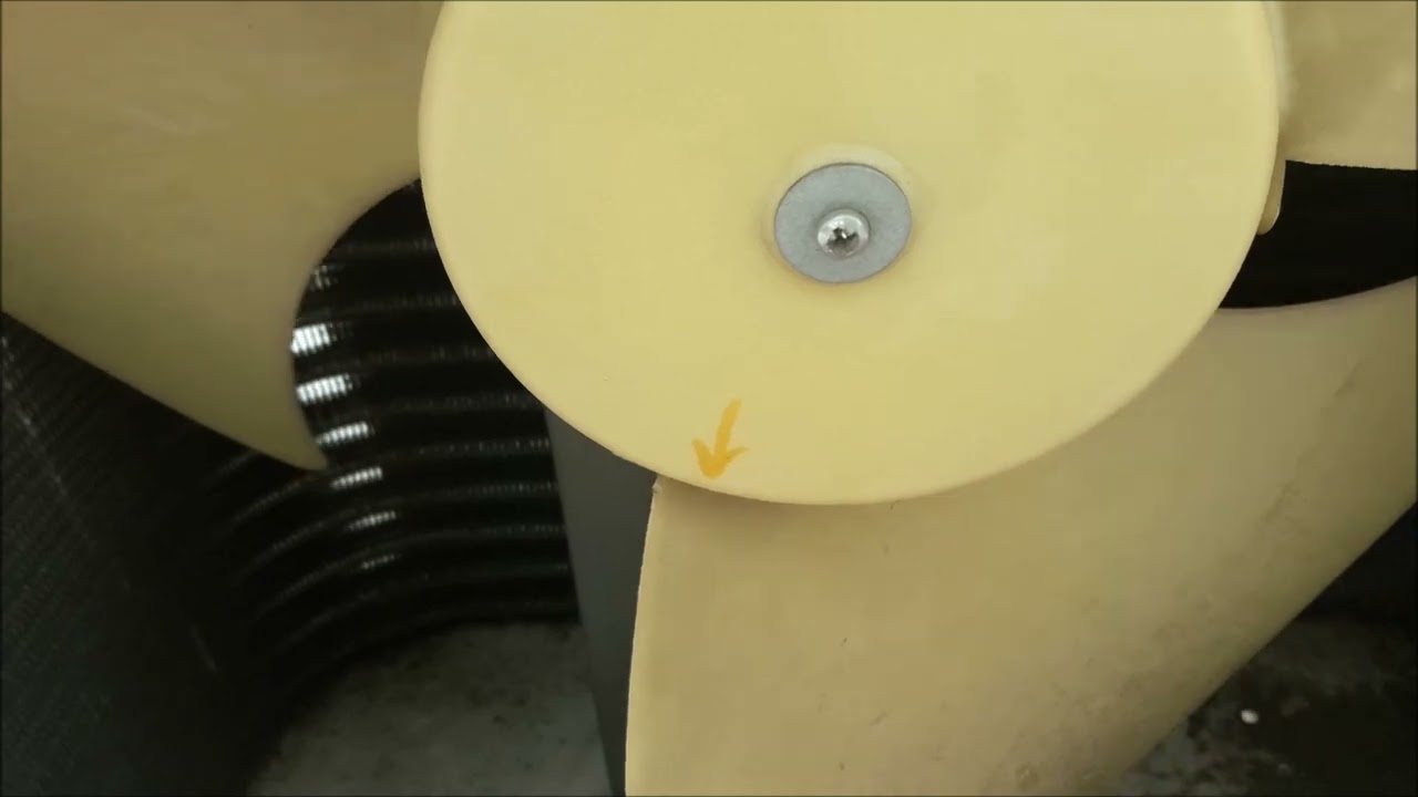 Condensadora vibrando como uma batedeira Desbalanceada ,Resolvido e isolamento de bulbo válvula exp.