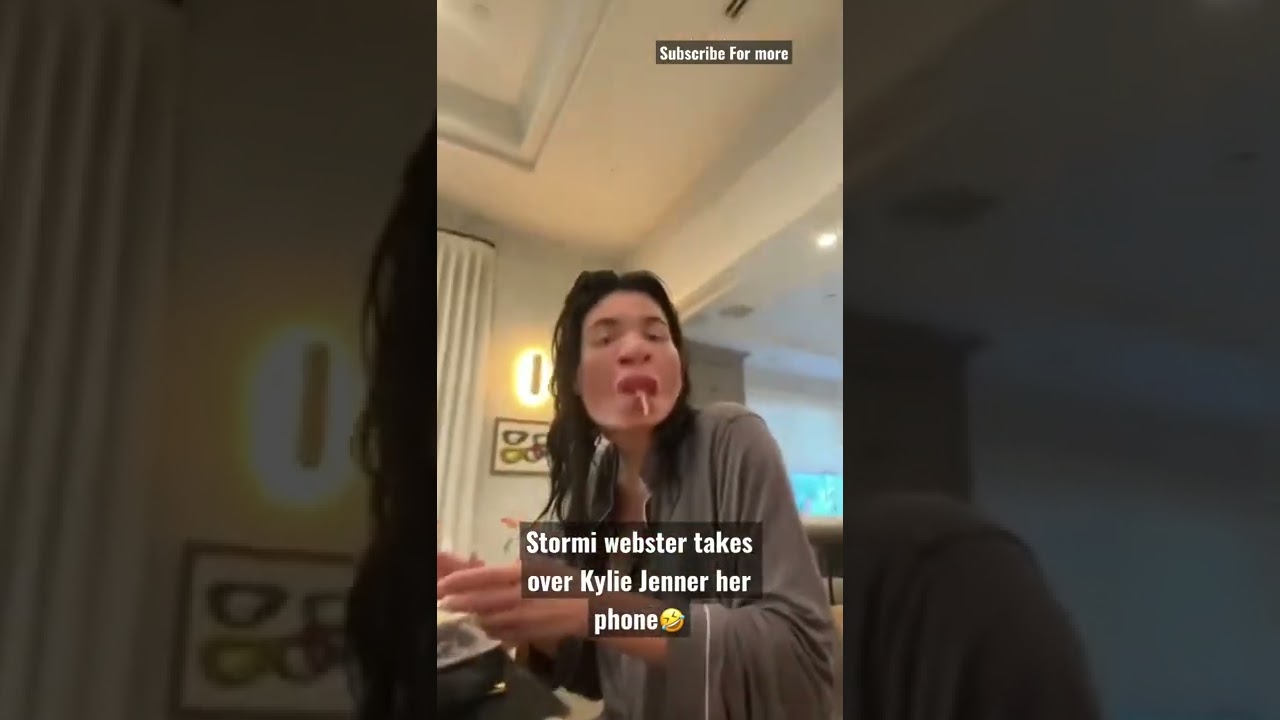 STORMI WEBSTER TAKES OVER KYLIE JENNER HER PHONE😂 #stormiwebster #kyliejenner #shorts