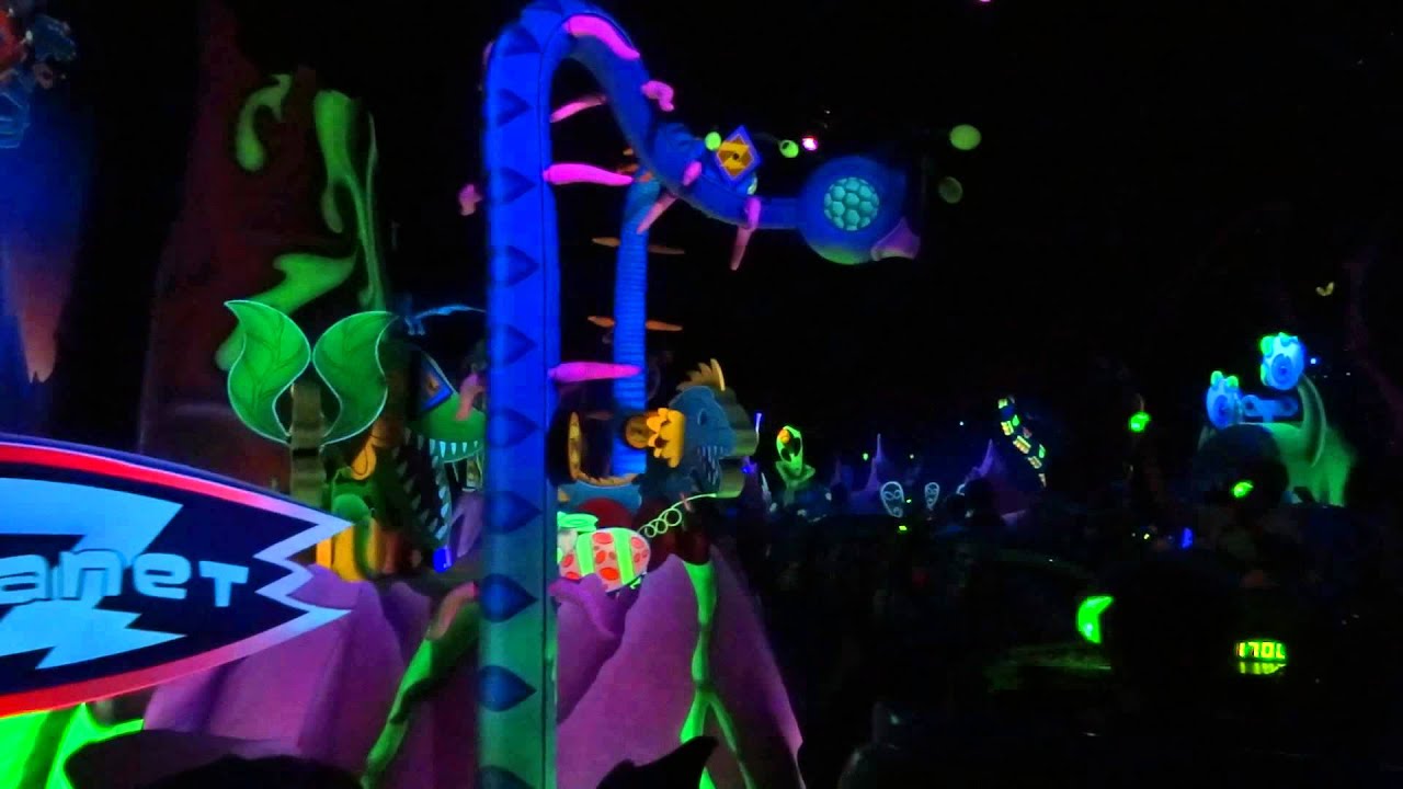 Disneyland Paris - Buzz Lightyear Laser Blast (FULL HD) - 15 juli 2015
