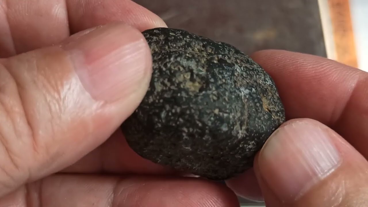 How to identify Carbonado diamond meteorite at home 