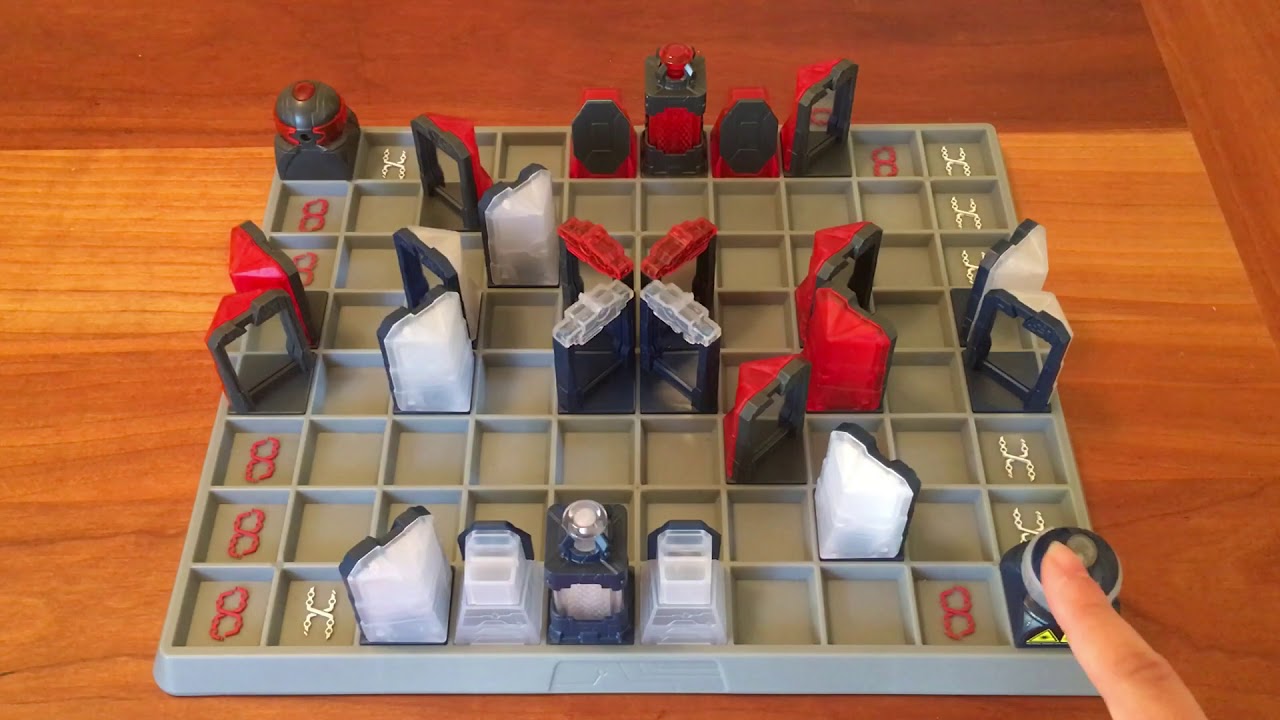 Board Game Reviews Ep #42: LASER CHESS
