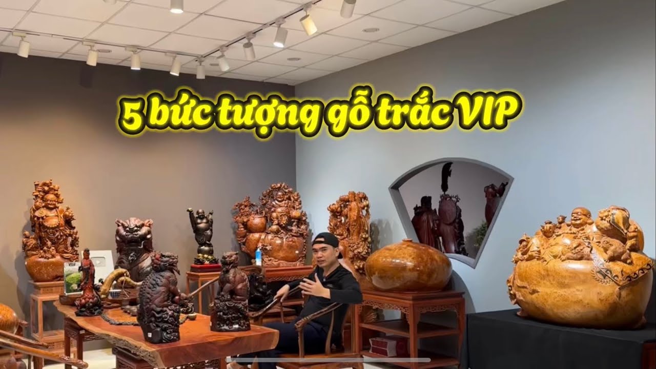 Dưới 15 triệu - 5 Bức tượng gỗ trắc đỉnh cao