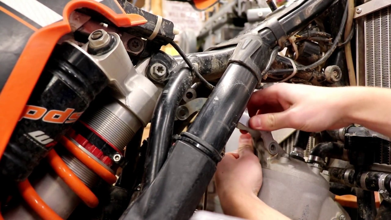 KTM 200 XC-W | Top end rebuild | Part 2