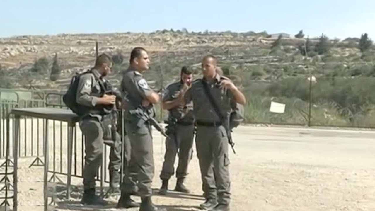 Palestinian gunman kills three Israelis near Jerusalem