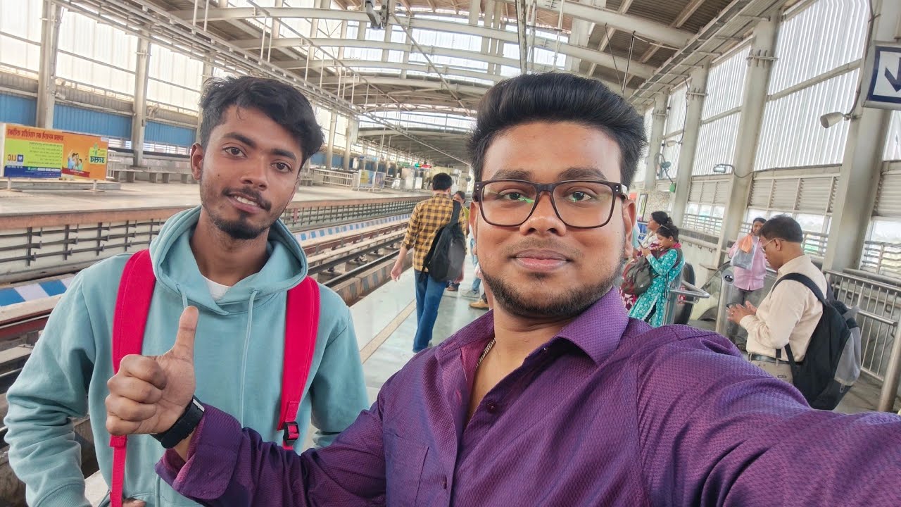 Dost Ke Sath Ghumne Nikal Gaya 🤩