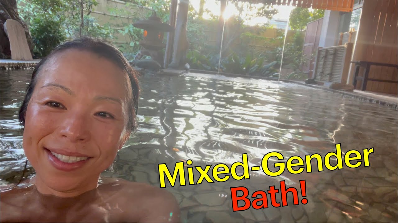 ❤️Historical Inn with the Largest Mixed Gender Open Air Bath in Tamatsukuri Hot Spring!