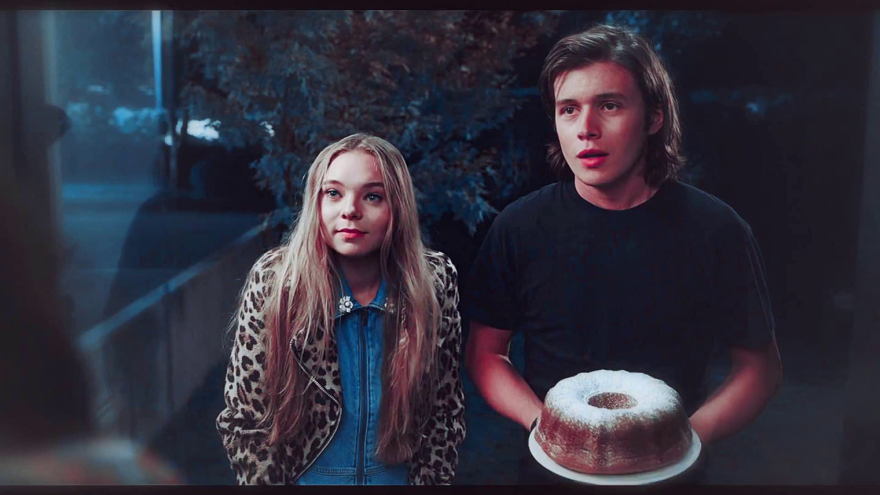 Maddy & Olly - Runnin' Everyting Everyting