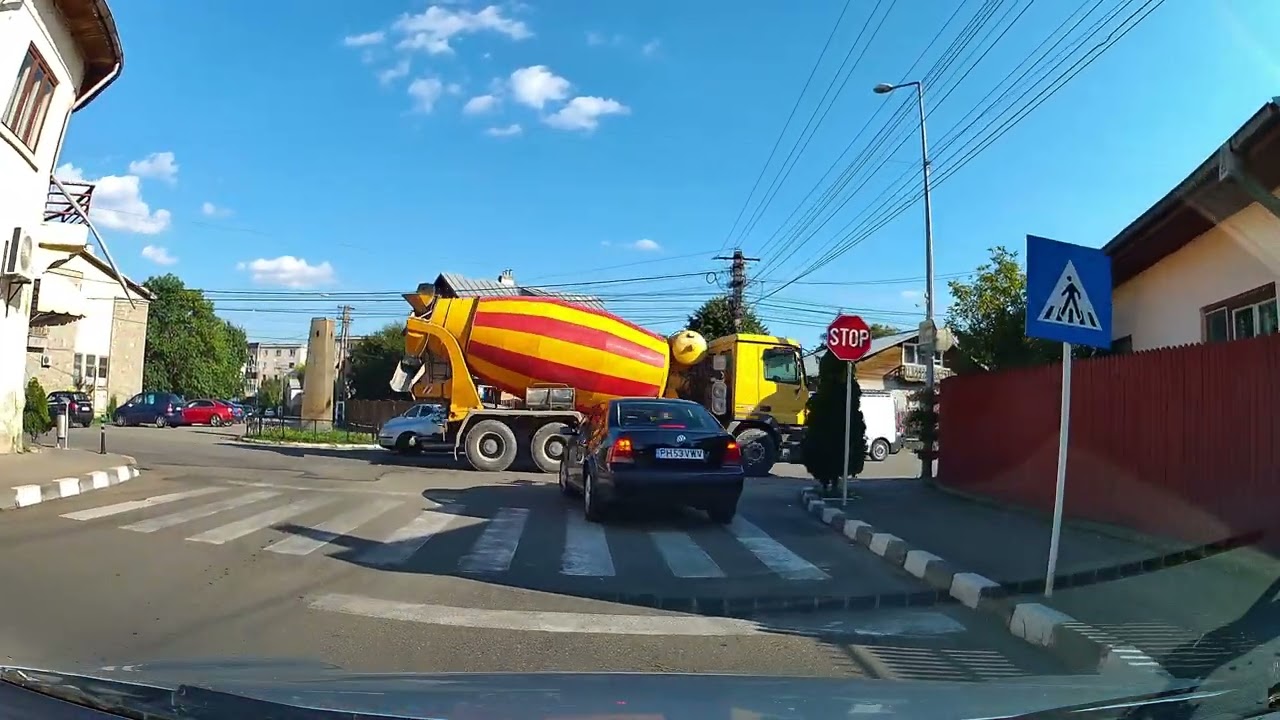 Dash Cam 4k -POIANA CAMPINA - Str.Garii - Poiana - Campina