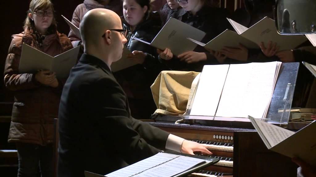 Vivaldi Antonio - Gloria RV 589 (Zbor Konservatorij za glasbo in balet Maribor)