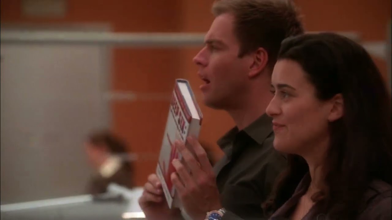 NCIS | Ziva and Tony find out about McGee's book