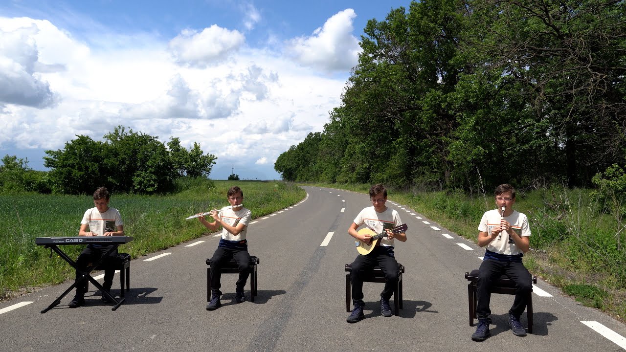 Walking singing to the Home (Merg cântând spre Casă) | Andrew`s orchestra
