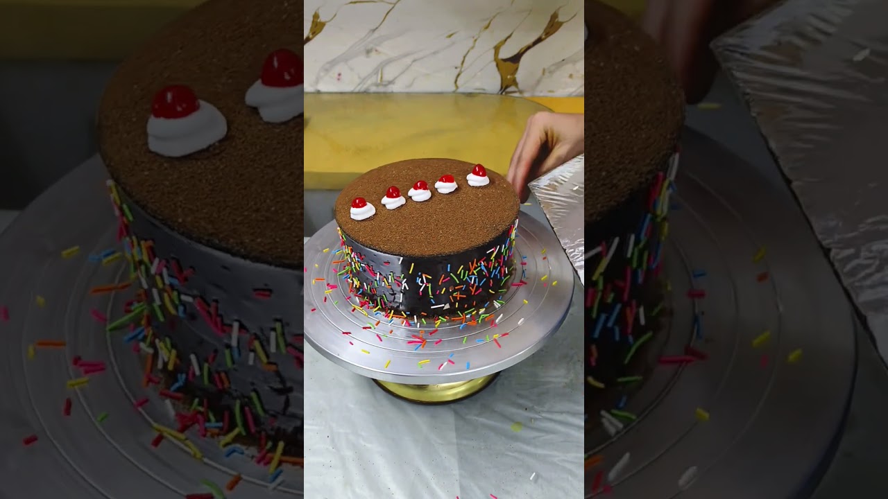Chocolate Velvet Cake Unique Design 
