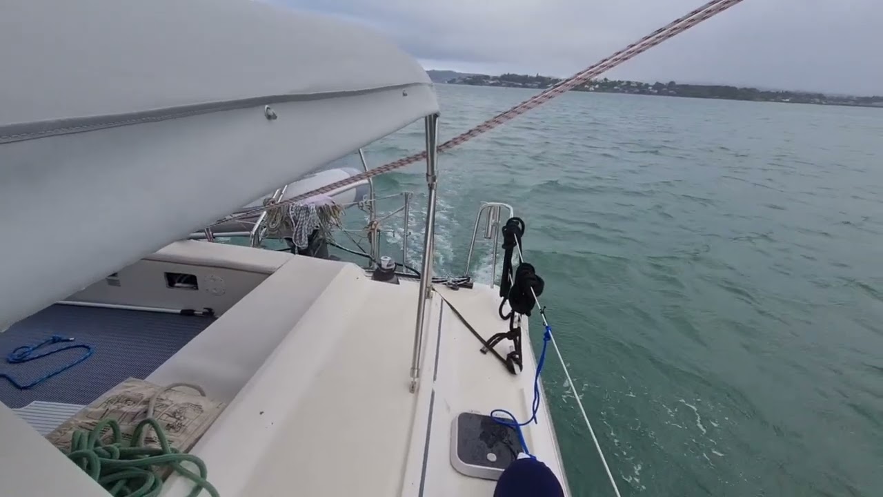 Kennex 380 Catamaran