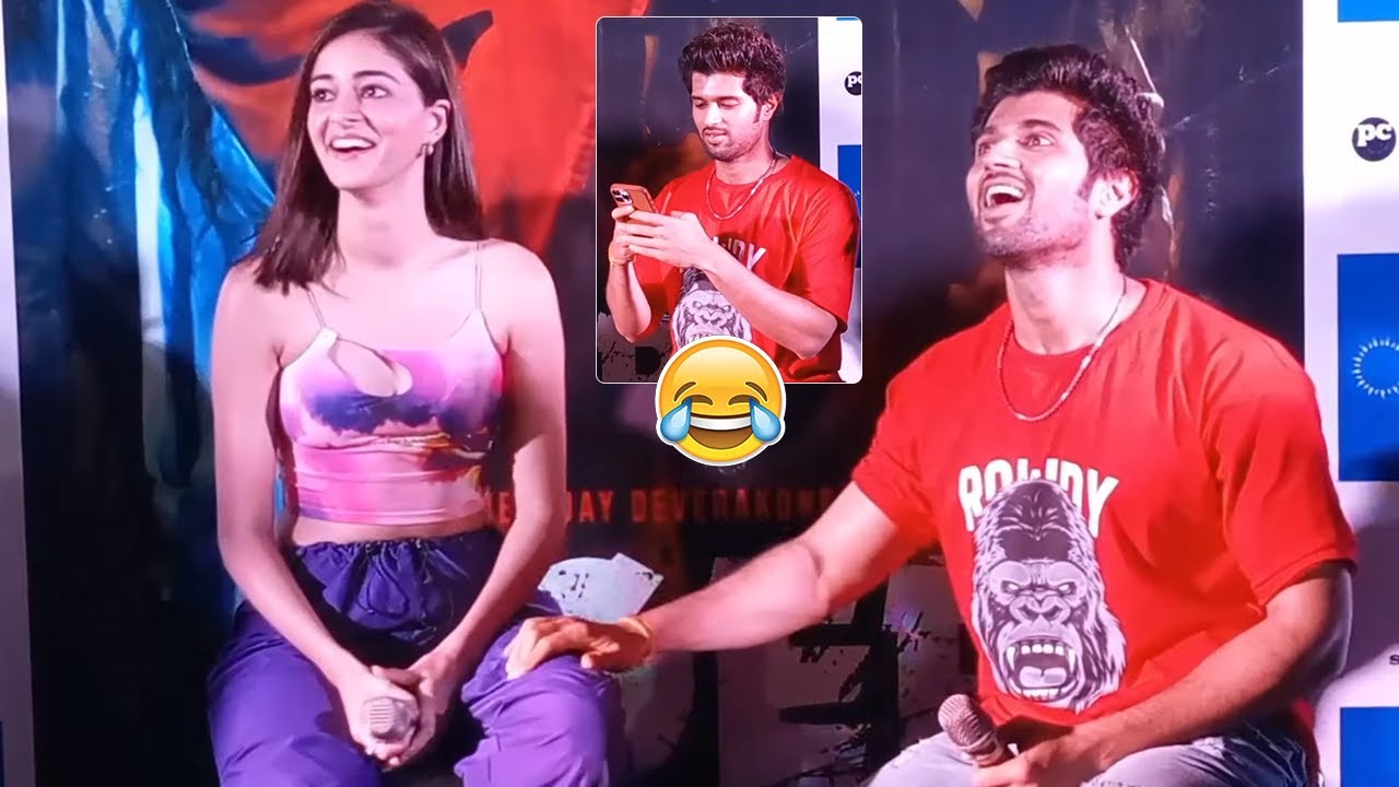 Liger Vijay Devarakonda Funny Interaction With Media @ Pune | Manastars