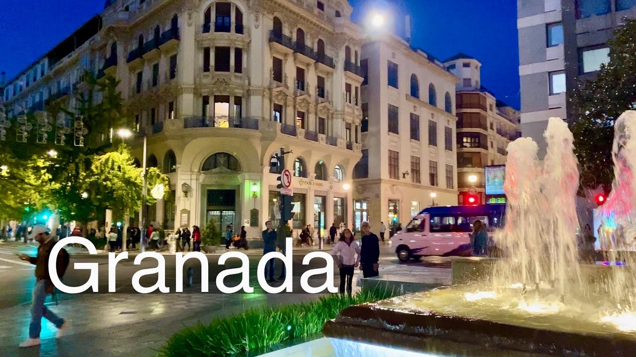 Granada Nocturna: Paseo por el Centro Antiguo
