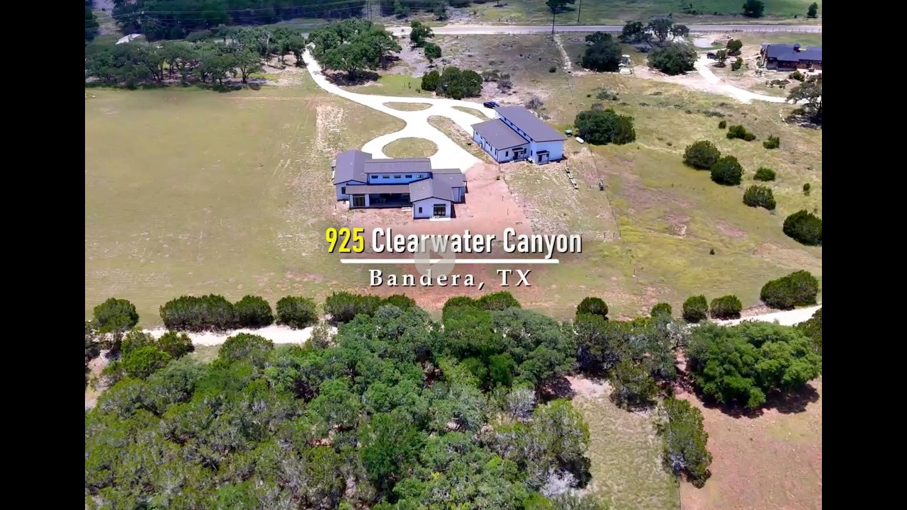 925 Clearwater Canyon Bandera, TX