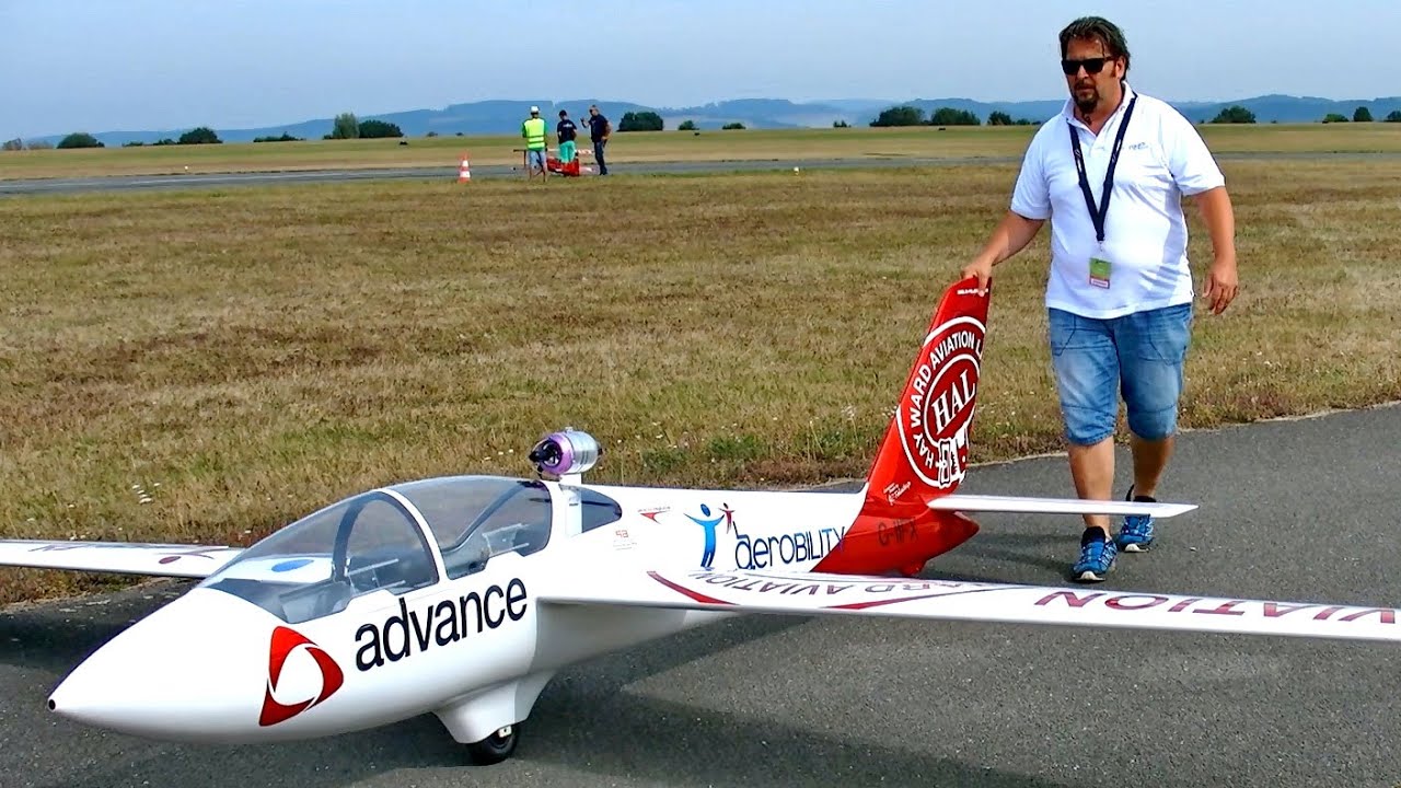 XXXL GIGANTIC RC FOX G-IIFX SCALE MODEL GLIDER DEMO FLIGHT / United-RC-Flights Bayreuth 2016