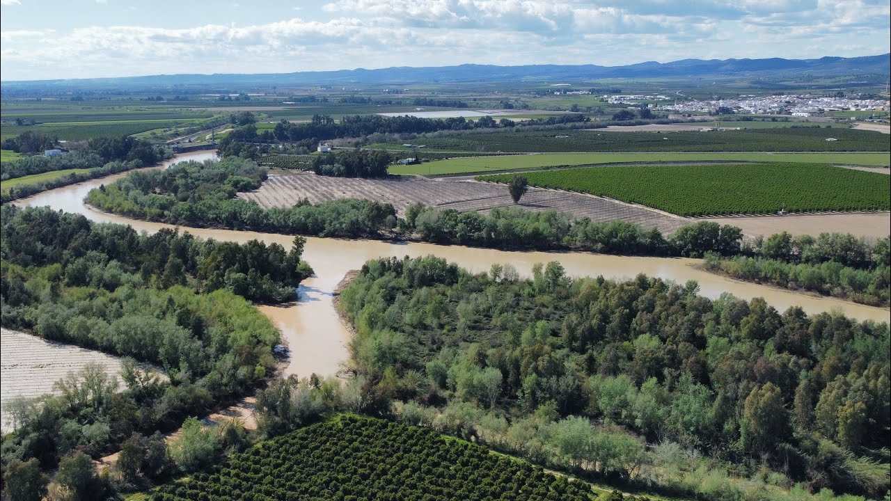 JUNTA DE DOS RÍOS , DONDE SIERRA DE CAZORLA Y SIERRA NEVADA SE DAN LA MANO, GUADALQUIVIR Y GENIL